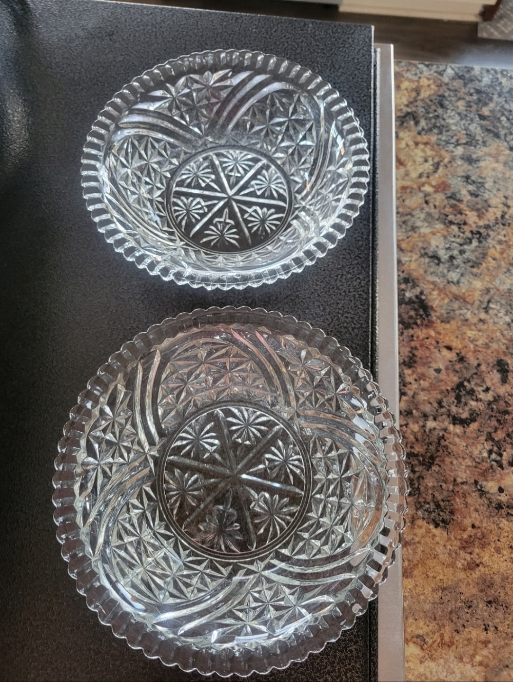 Vintage Anchor Hocking Pressed Glass Stars & Radiant Line Bowls - 2